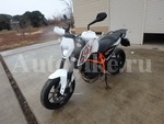     KTM Duke 690 2014  11